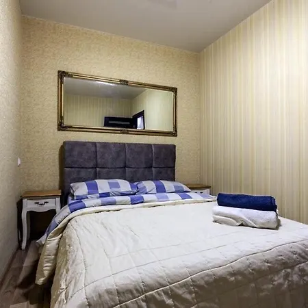 Viktoria Garden Apartment